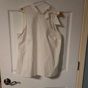 Elegant White Sleeveless Top